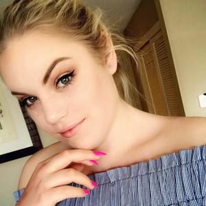 Meet your Posher, Eileen